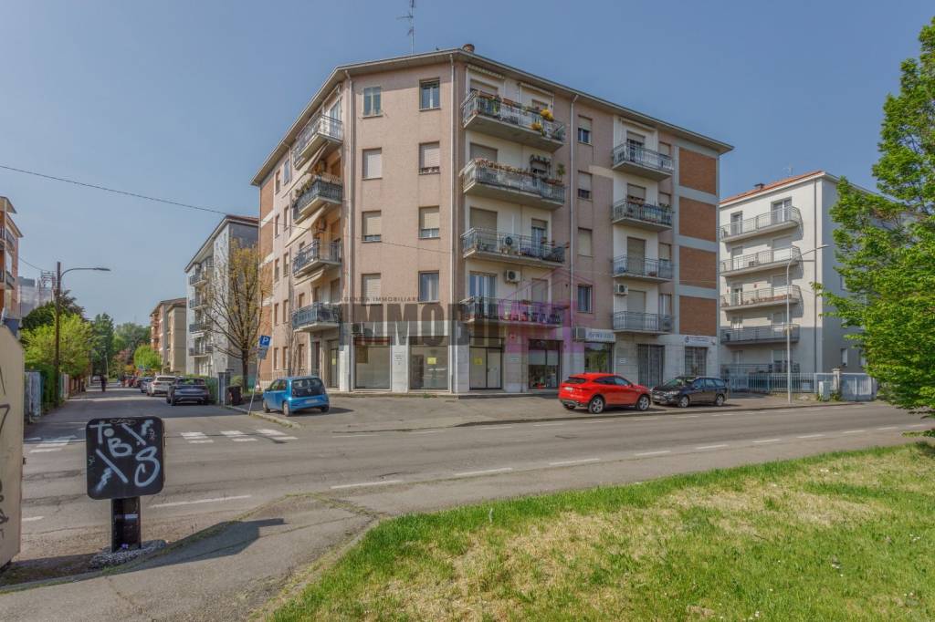 appartamento in vendita a Reggio nell'Emilia in zona Città Storica