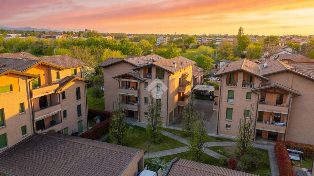 appartamento in vendita a Reggio nell'Emilia in zona Buco del Signore