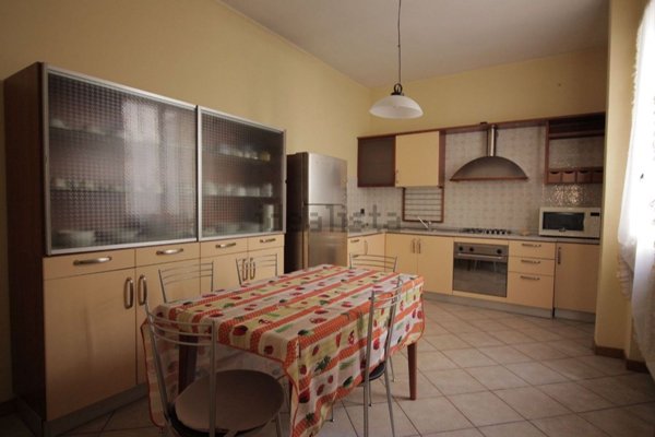 appartamento in vendita a Reggio nell'Emilia in zona Città Storica