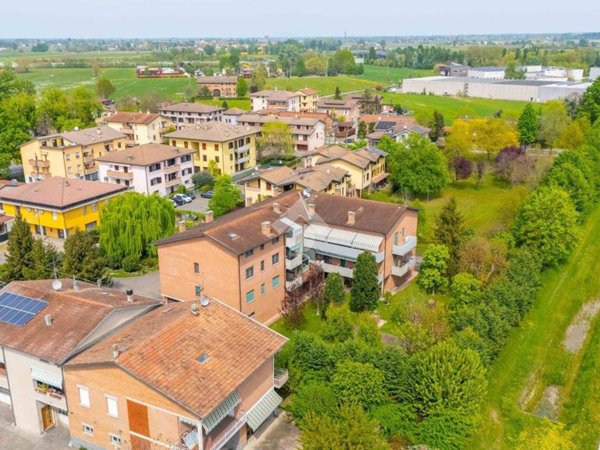appartamento in vendita a Reggio nell'Emilia in zona Gavassa