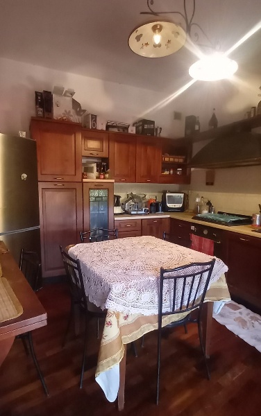 appartamento in vendita a Reggio nell'Emilia in zona Città Storica