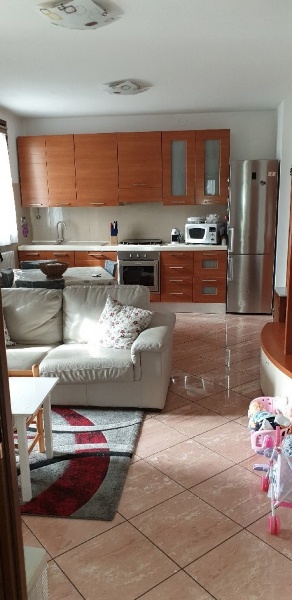 appartamento in vendita a Reggio nell'Emilia in zona Carrozzone