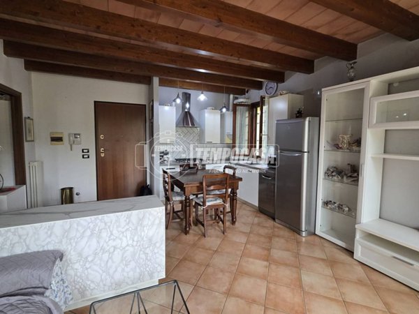 appartamento in vendita a Reggio nell'Emilia in zona Cavazzoli