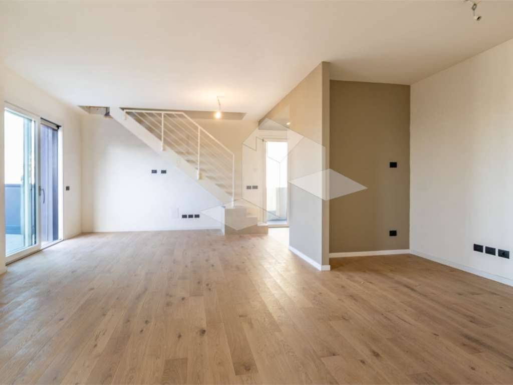 appartamento in vendita a Reggio nell'Emilia in zona Città Storica