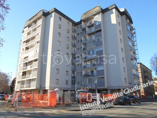 appartamento in vendita a Reggio nell'Emilia in zona Rosta Nuova