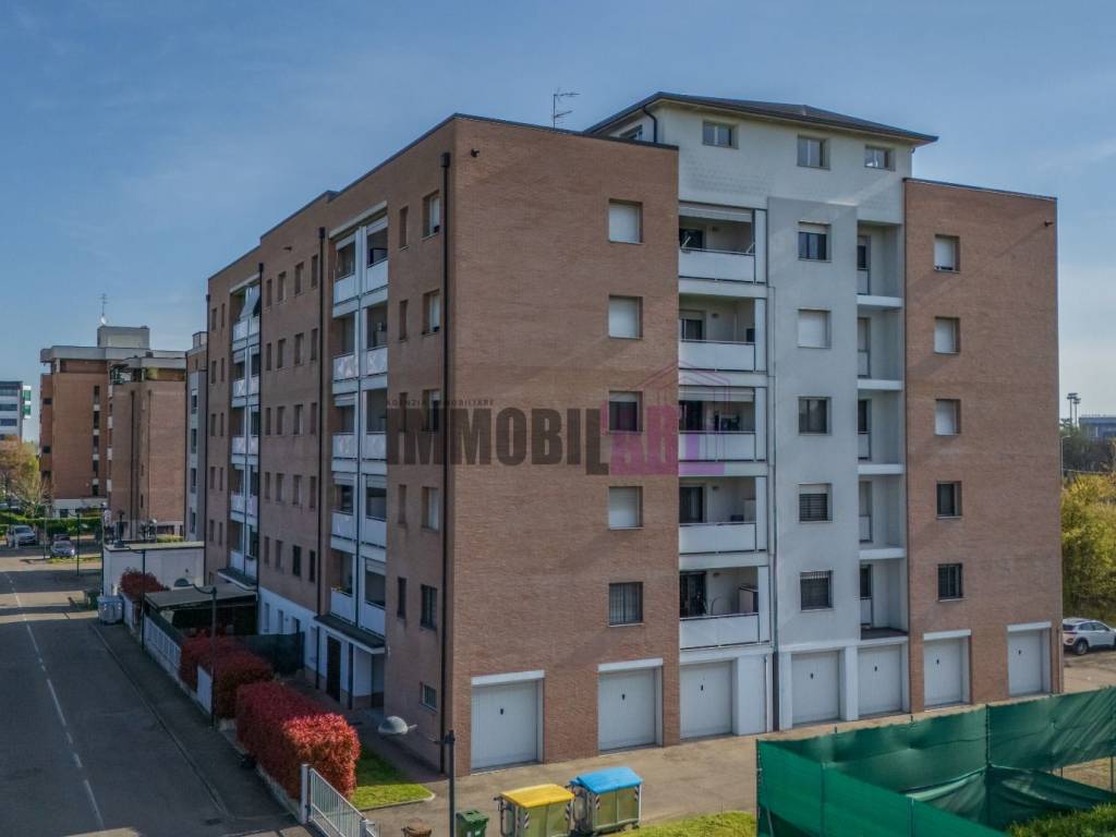 appartamento in vendita a Reggio nell'Emilia in zona San Prospero Strinati