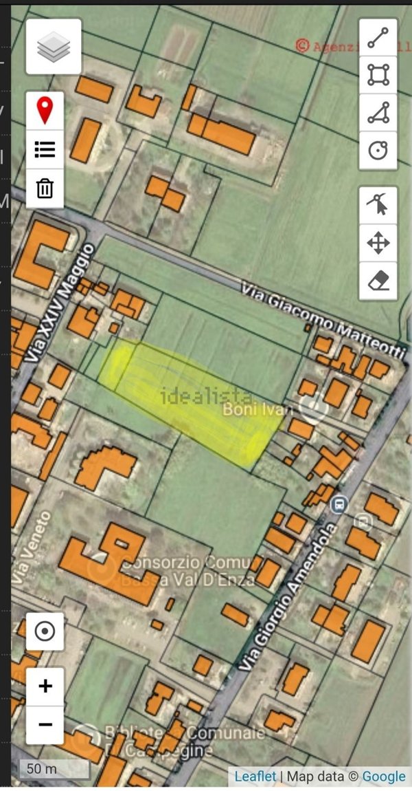terreno edificabile in vendita a Reggio nell'Emilia in zona Santa Croce