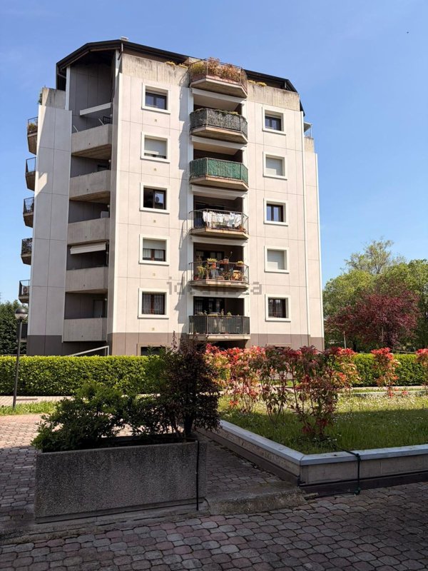 appartamento in vendita a Reggio nell'Emilia in zona San Prospero Strinati