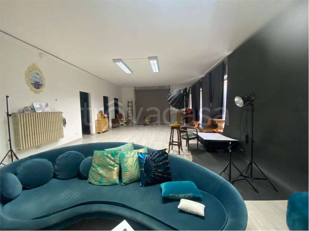 appartamento in vendita a Reggio nell'Emilia in zona Città Storica