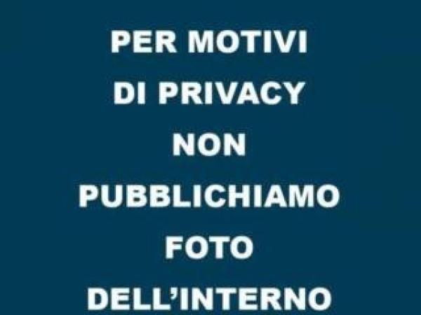 appartamento in vendita a Reggio nell'Emilia in zona Città Storica