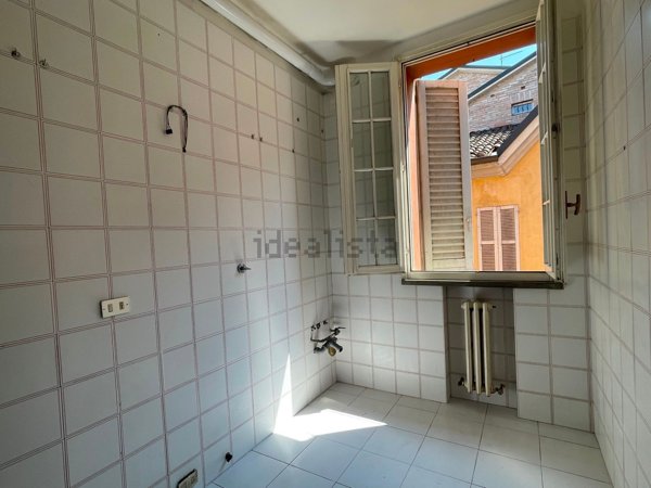 appartamento in vendita a Reggio nell'Emilia in zona Città Storica