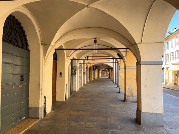 appartamento in vendita a Reggio nell'Emilia in zona Città Storica
