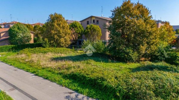 terreno agricolo in vendita a Reggio nell'Emilia in zona Pieve Modolena