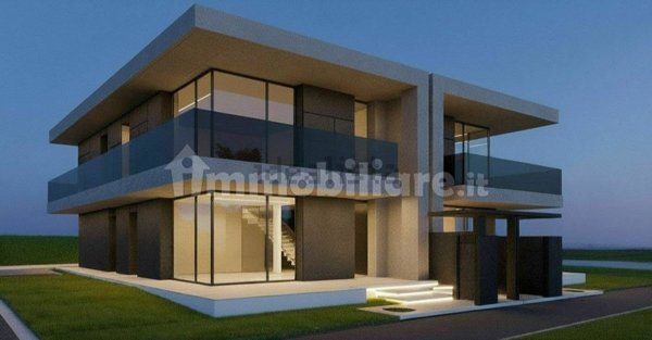 casa indipendente a Reggio nell'Emilia in zona San Pellegrino / Villa Canali