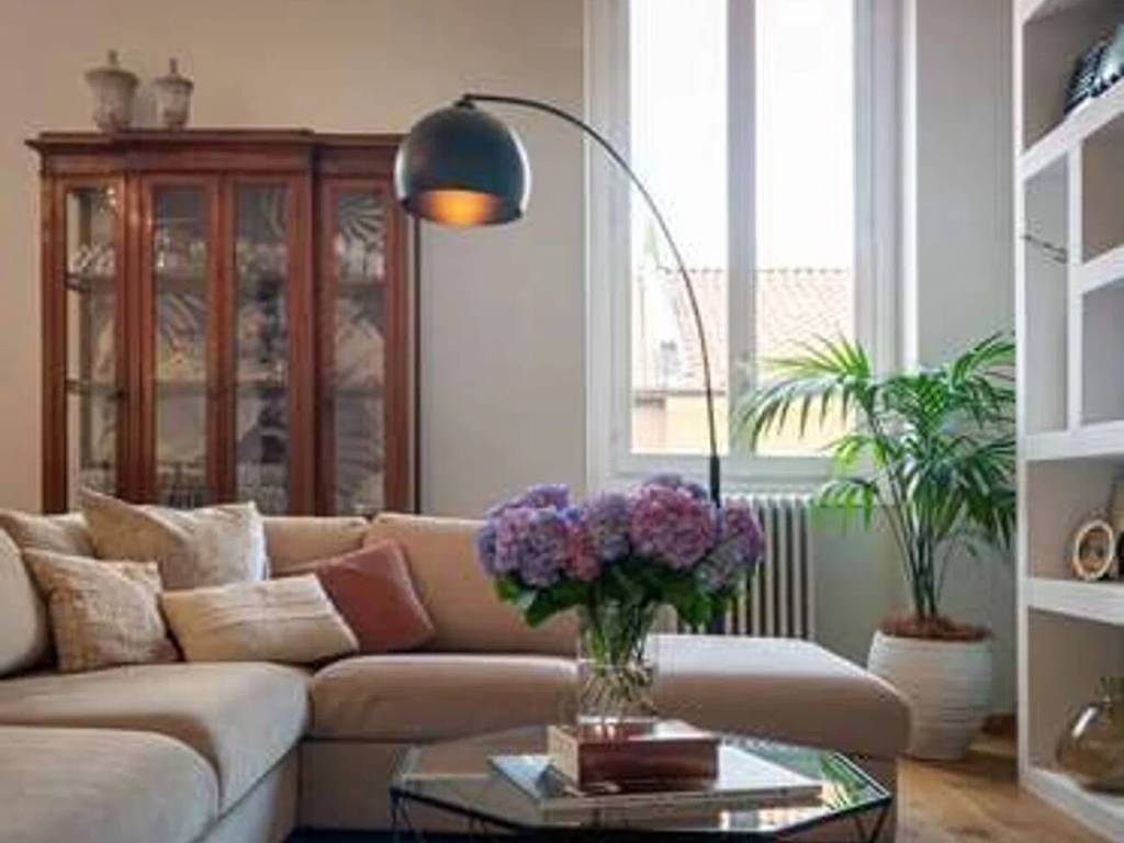 appartamento in vendita a Reggio nell'Emilia in zona Città Storica