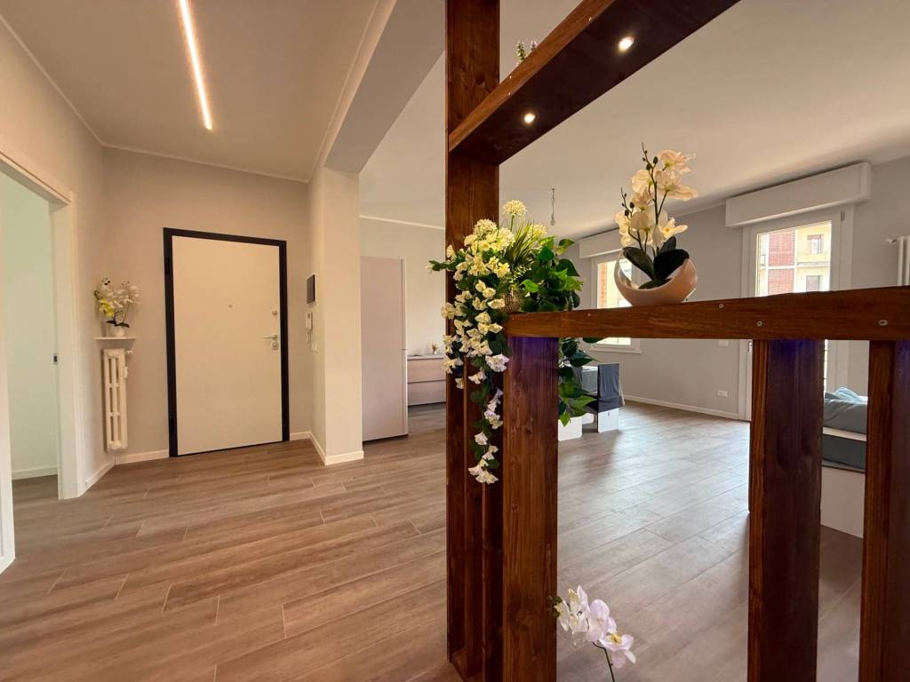 appartamento in vendita a Reggio nell'Emilia in zona Mirabello