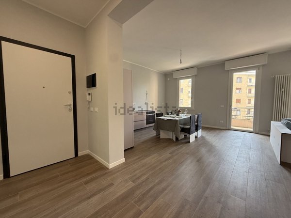 appartamento in vendita a Reggio nell'Emilia in zona Mirabello