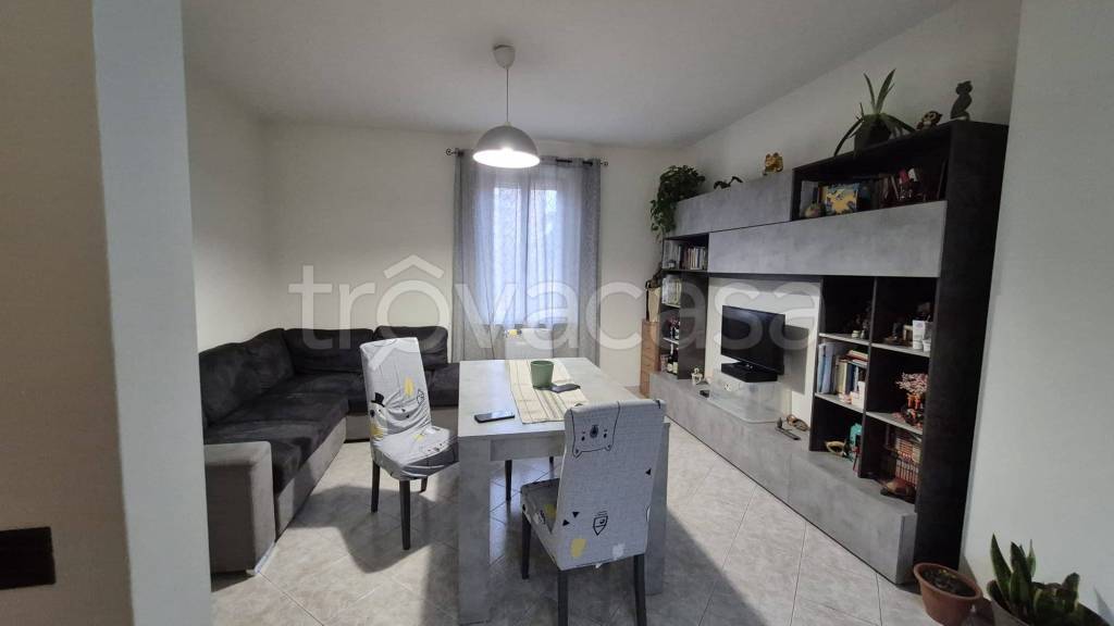 appartamento in vendita a Reggio nell'Emilia in zona Ospizio