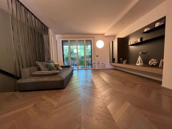 appartamento in vendita a Reggio nell'Emilia