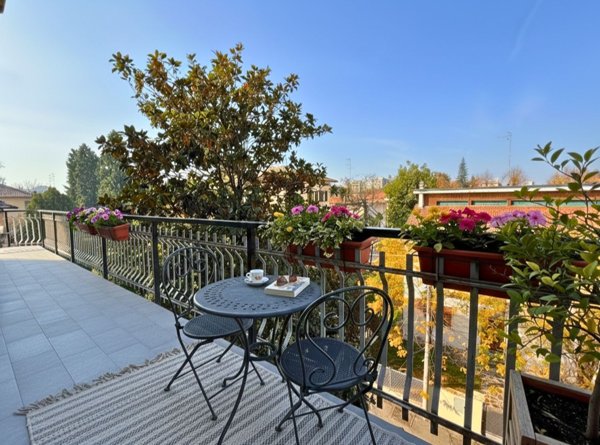 appartamento in vendita a Reggio nell'Emilia in zona Ospizio