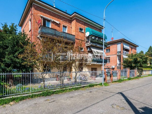 appartamento in vendita a Reggio nell'Emilia in zona Città Storica