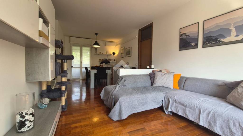 appartamento in vendita a Reggio nell'Emilia in zona Rosta Nuova