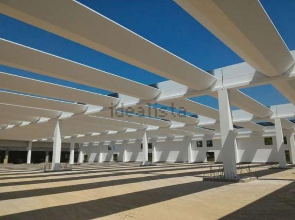 negozio in vendita a Reggio nell'Emilia in zona Codemondo