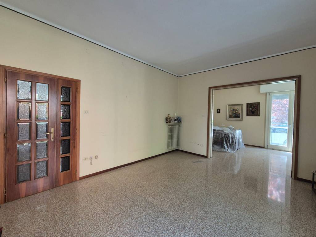 appartamento in vendita a Reggio nell'Emilia in zona Città Storica