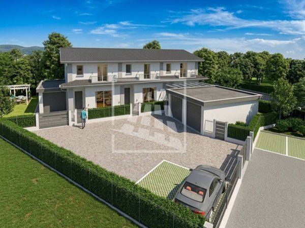 casa indipendente in vendita a Reggio nell'Emilia in zona Coviolo