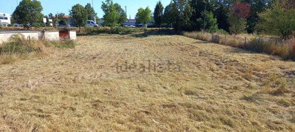 casa indipendente in vendita a Reggio nell'Emilia