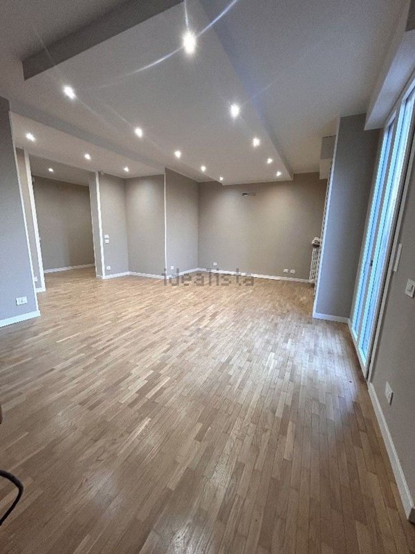 appartamento in vendita a Reggio nell'Emilia in zona Ospizio