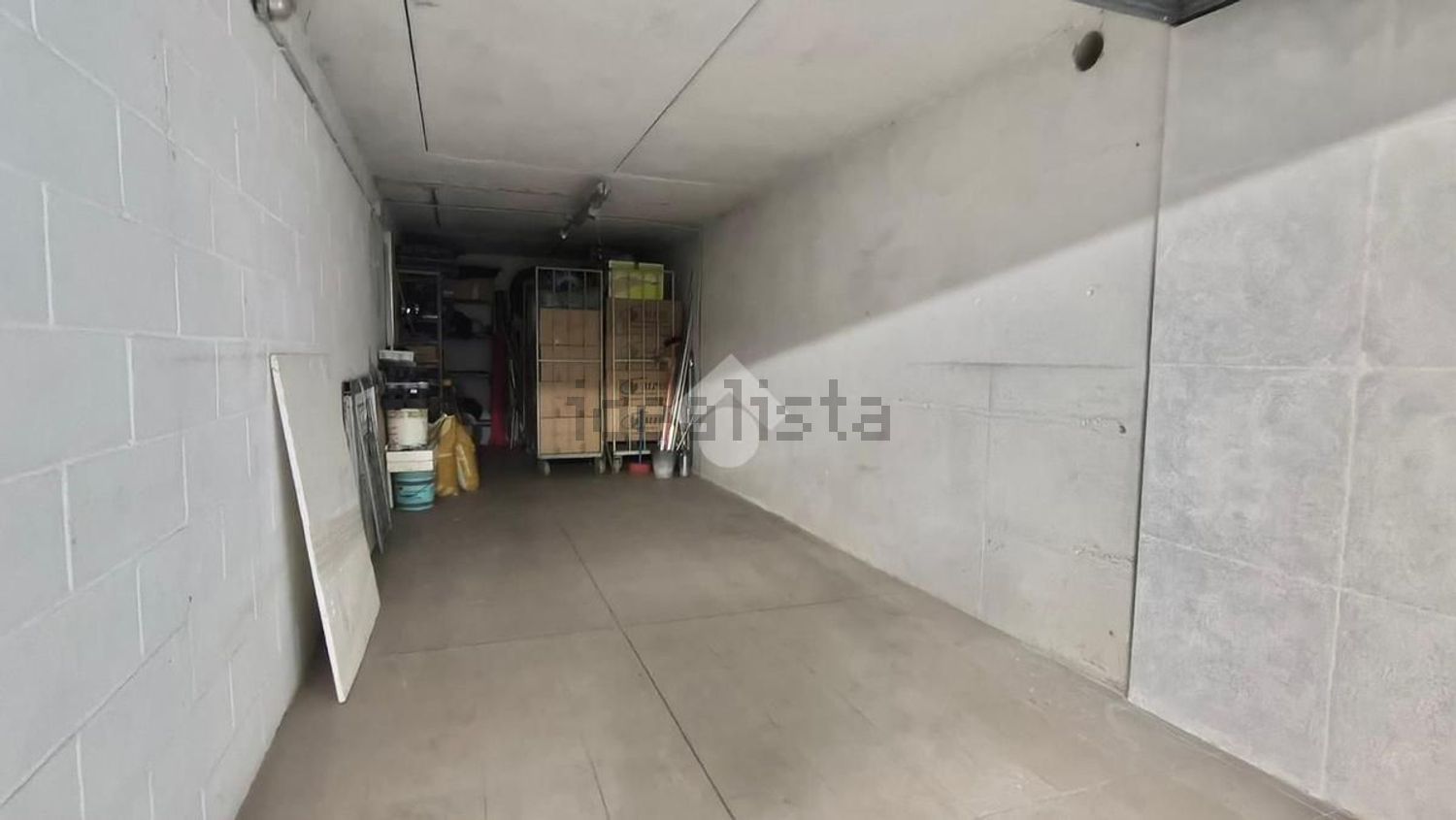 locale commerciale in vendita a Reggio nell'Emilia