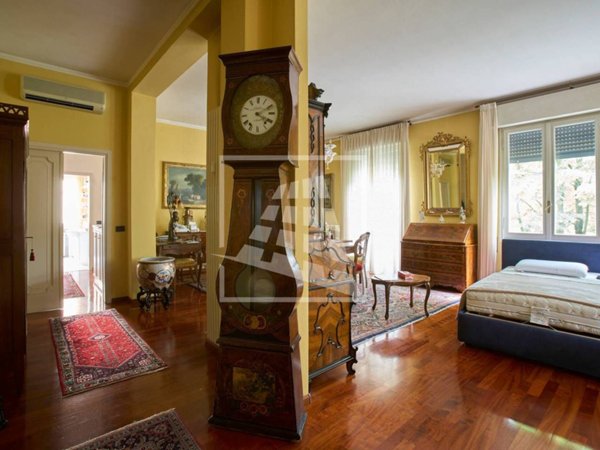 appartamento in vendita a Reggio nell'Emilia in zona Città Storica