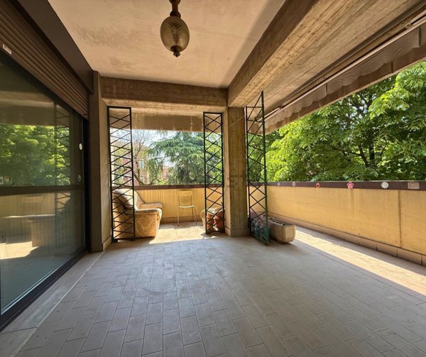 appartamento in vendita a Reggio nell'Emilia in zona Ospizio