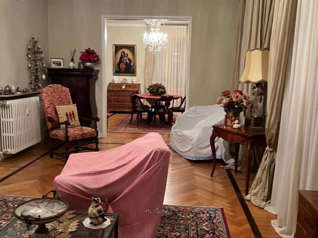 appartamento in vendita a Reggio nell'Emilia in zona Mirabello