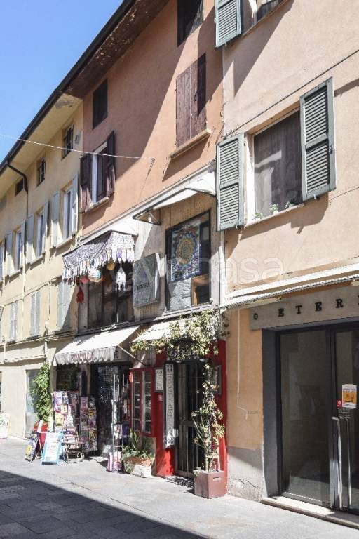 casa semindipendente in vendita a Reggio nell'Emilia in zona Città Storica