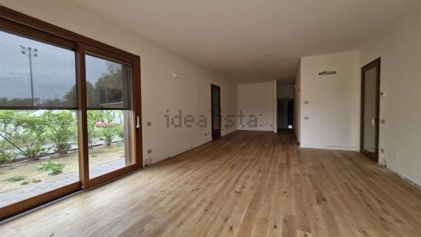 casa indipendente in vendita a Reggio nell'Emilia in zona Rivalta