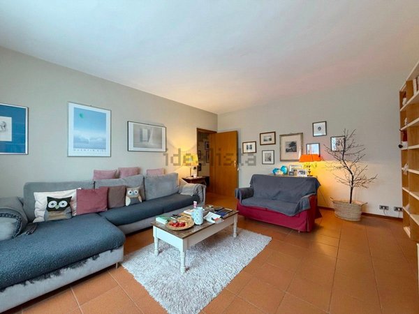 casa indipendente in vendita a Reggio nell'Emilia