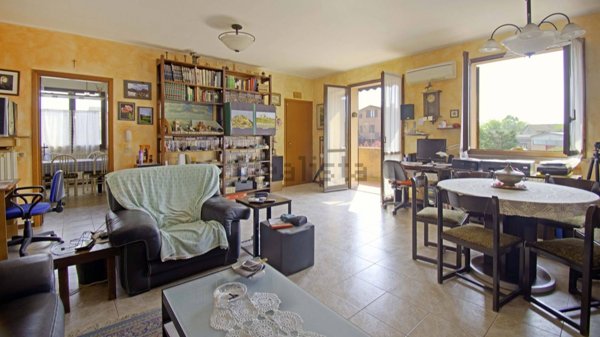 casa indipendente in vendita a Reggio nell'Emilia in zona Fogliano