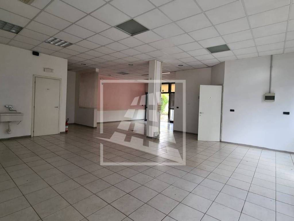 ufficio in vendita a Reggio nell'Emilia
