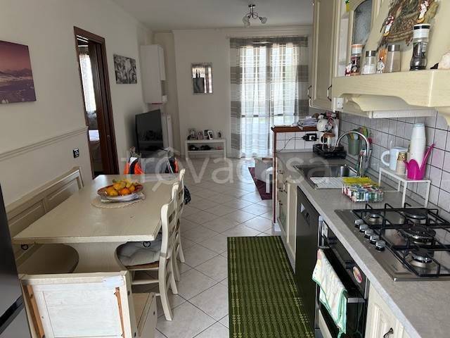 appartamento in vendita a Reggio nell'Emilia in zona Cadè / Gaida