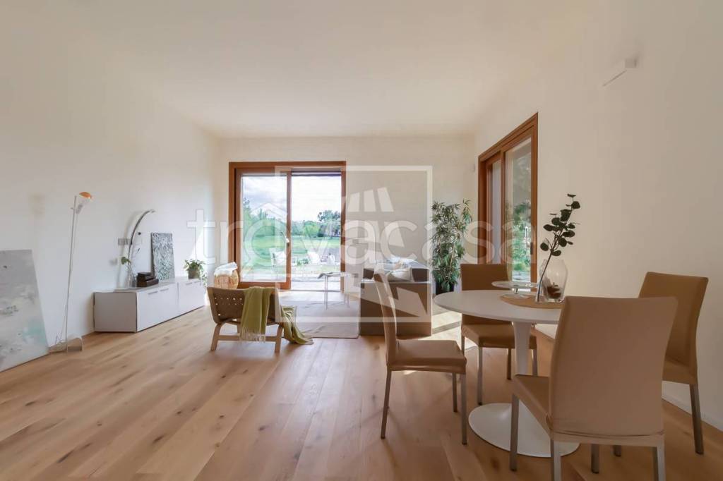 casa indipendente in vendita a Reggio nell'Emilia in zona Rivalta