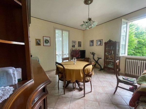 appartamento in vendita a Reggio nell'Emilia in zona Città Storica