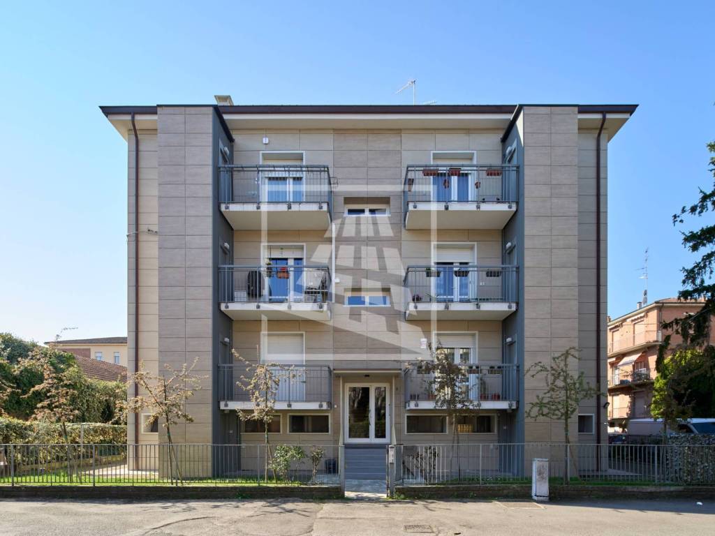 appartamento in vendita a Reggio nell'Emilia in zona Città Storica