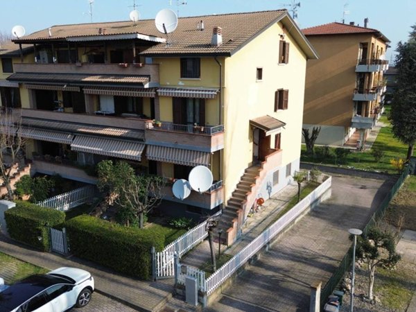 appartamento in vendita a Reggio nell'Emilia in zona Cadè / Gaida