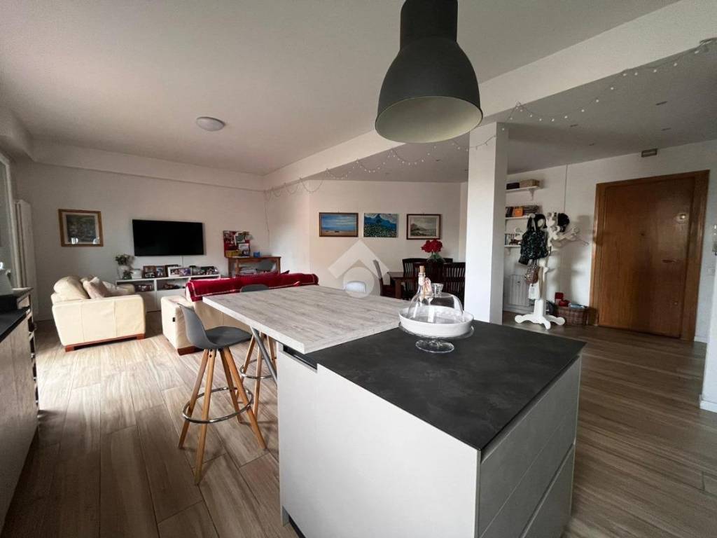 appartamento in vendita a Reggio nell'Emilia