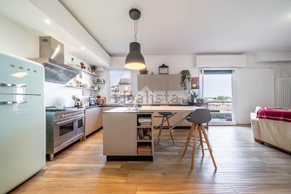 appartamento in vendita a Reggio nell'Emilia in zona Città Storica