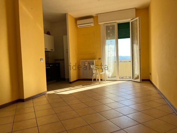 appartamento in vendita a Reggio nell'Emilia in zona Ospizio