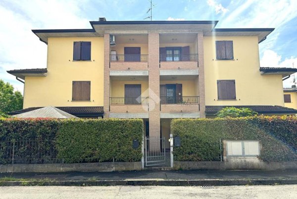 appartamento in vendita a Reggio nell'Emilia in zona Cadè / Gaida
