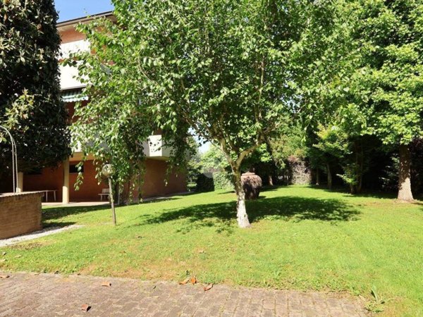 appartamento in vendita a Reggio nell'Emilia in zona Gavassa